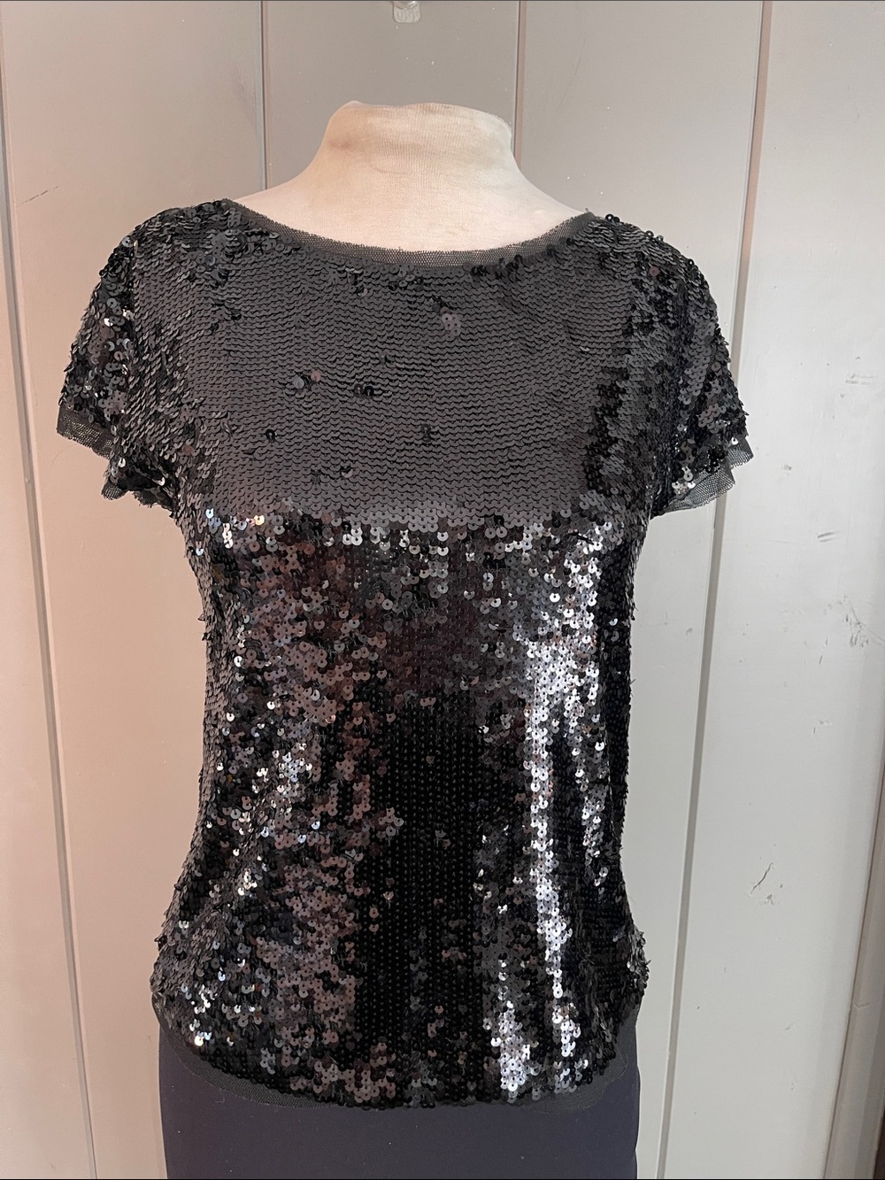 LOFT Ann Taylor Top Blouse Black Sequins Glam Club Corporate Mob Wife Event
